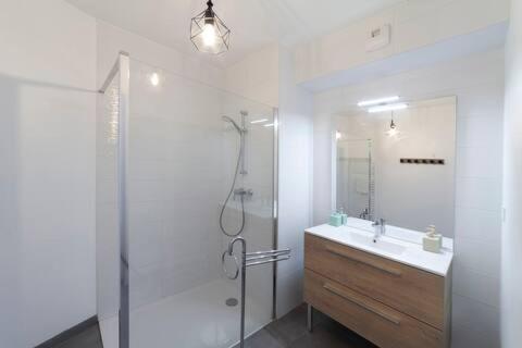 L'Esplanade Apartment Besancon Bagian luar foto